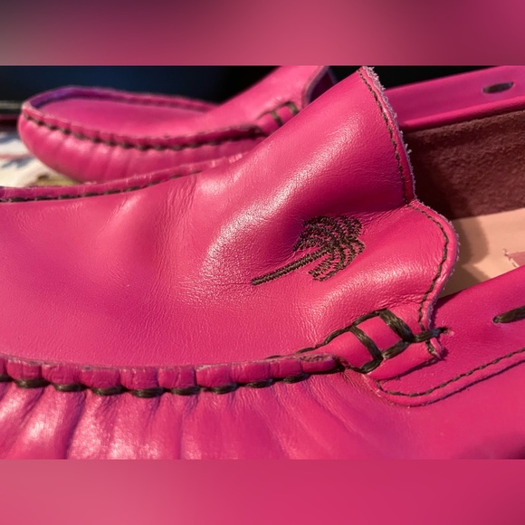 Lilly Pulitzer Fuschia Leather Driving Flats/Moccasins Size 6 *EUC* - Picture 4 of 6